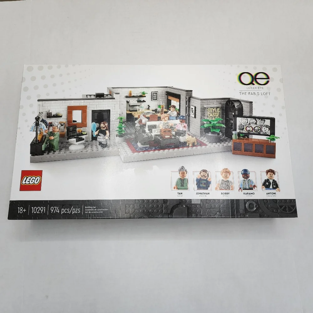 Retired Queer Eye Lego- The Fab 5 Loft 10291 Building Kit